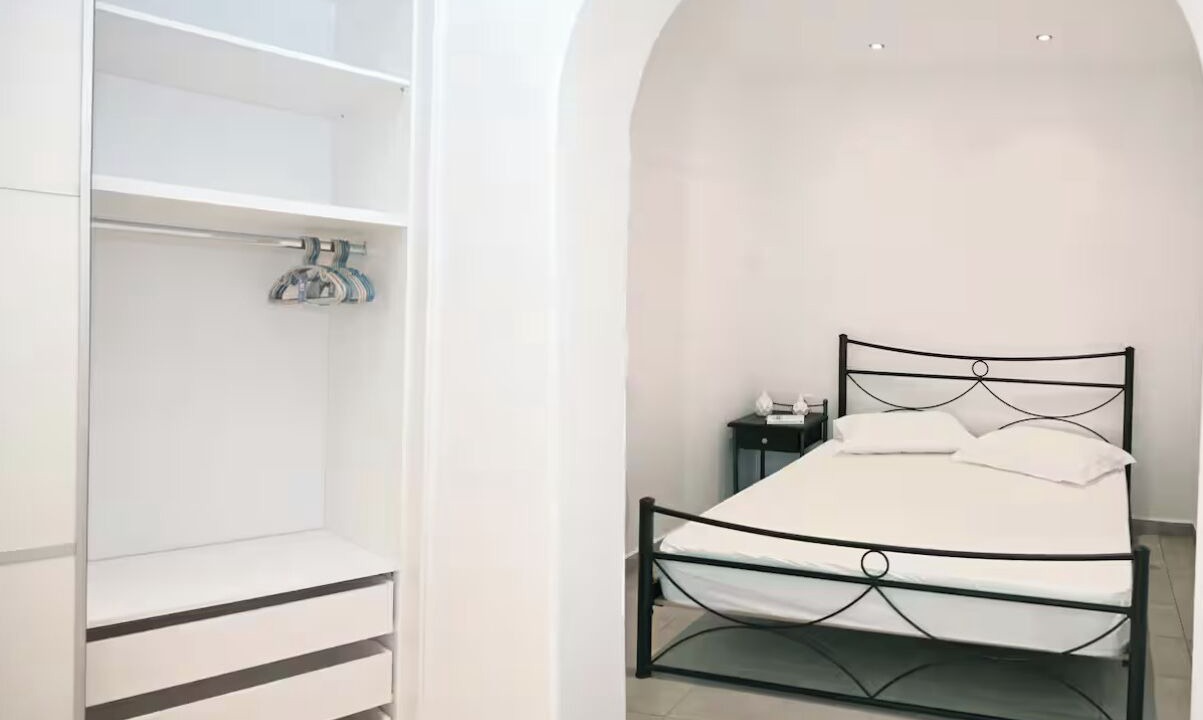 Photo of Bedroom in Ermoupoli