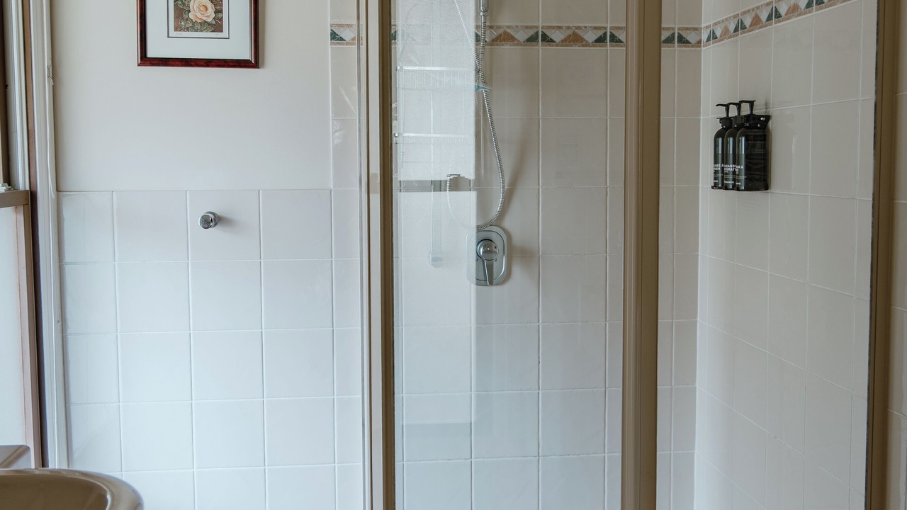 Photo of Bathroom in Balmoral Ridge