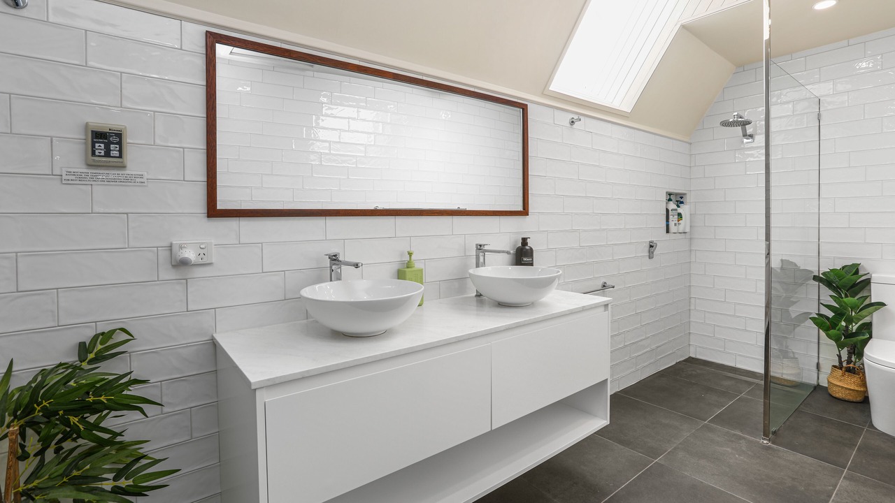 Photo of Bathroom in Marengo