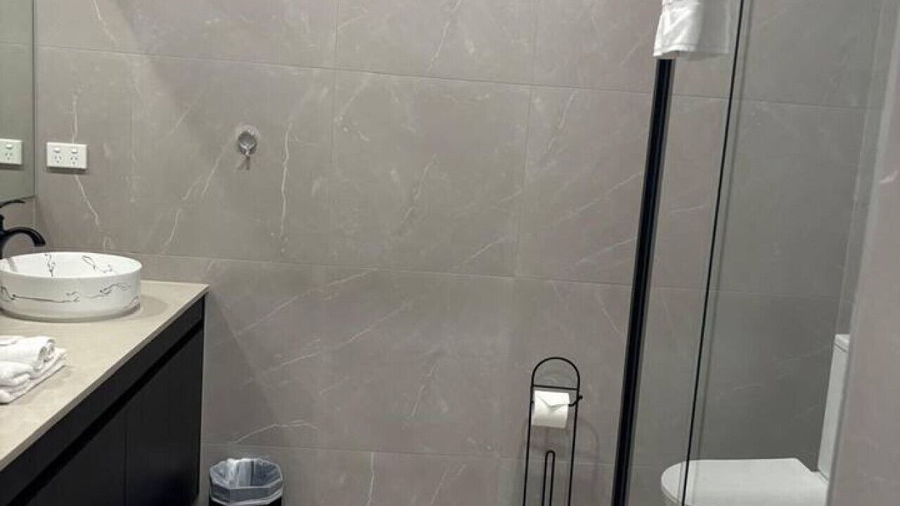 Photo of Bathroom in Bridge Inn