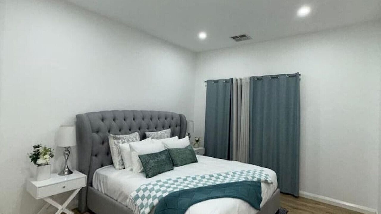 Photo of Bedroom in Bridge Inn