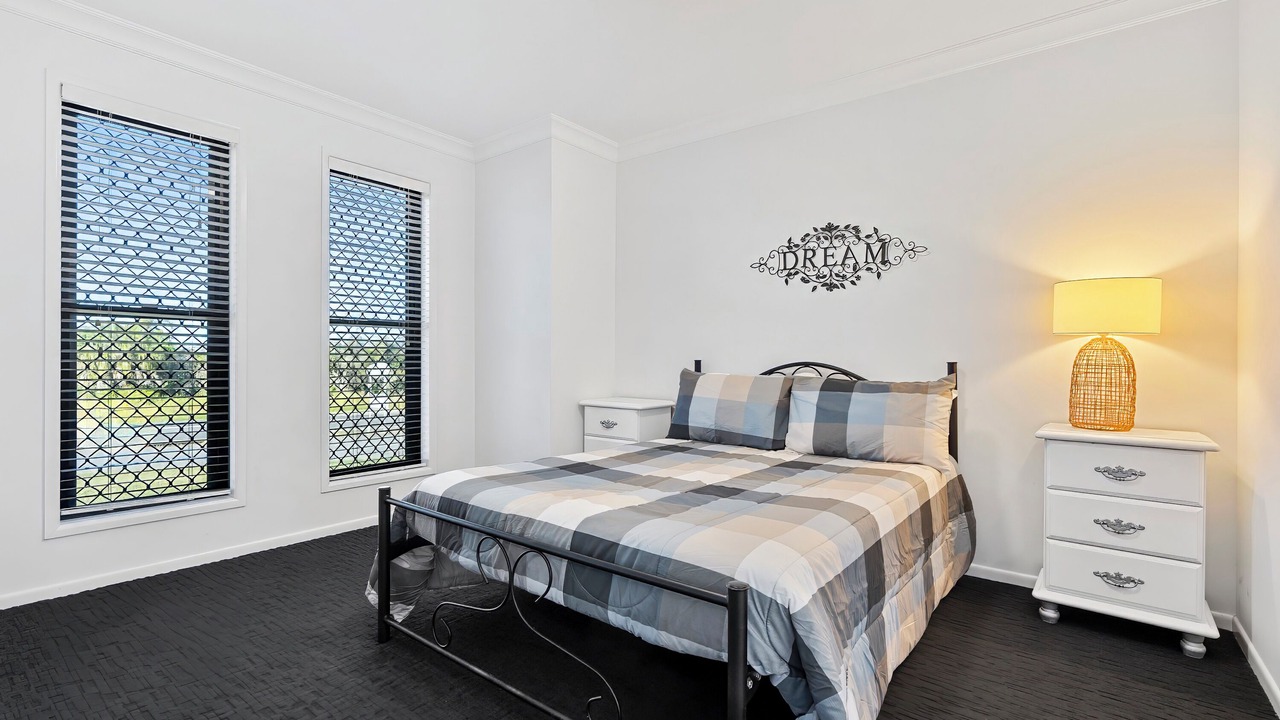 Photo of Bedroom in Emu Park