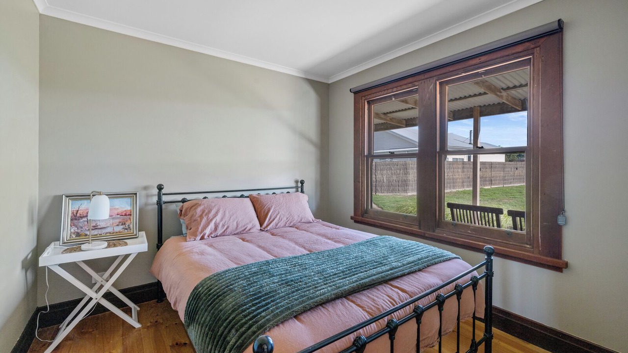 Photo of Bedroom in Hallston
