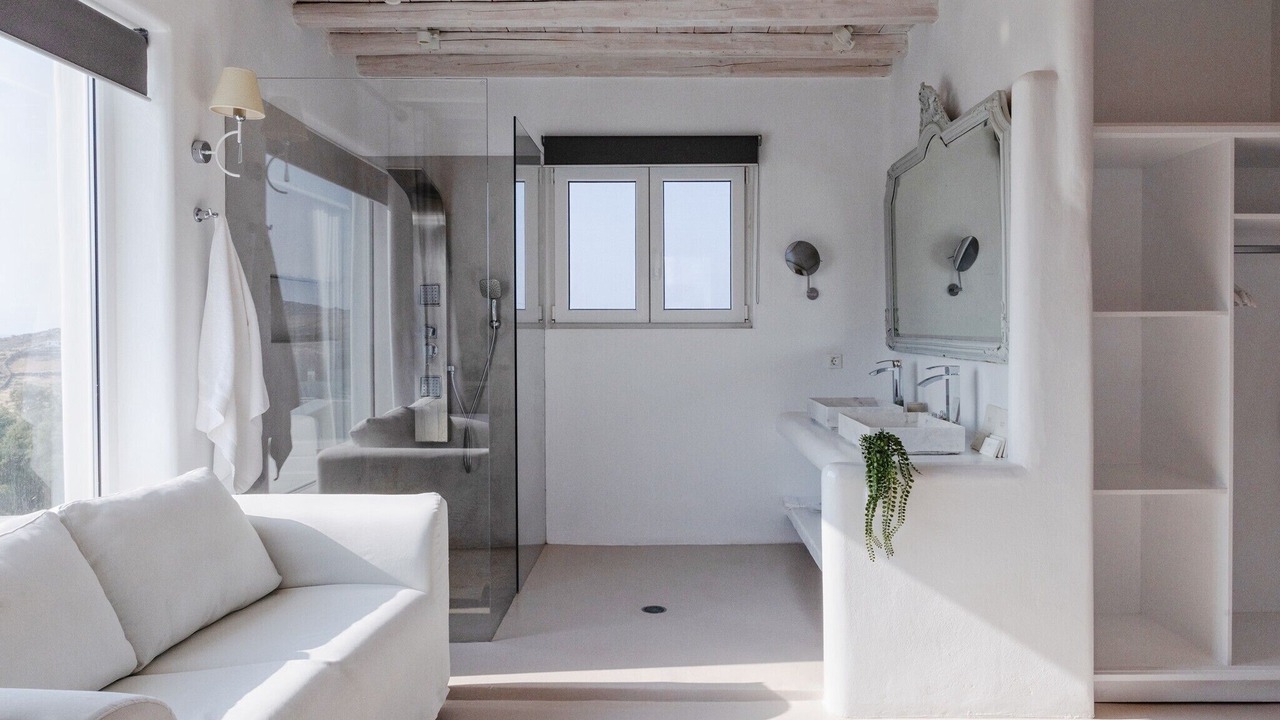 Photo of Bathroom in Kalafatis