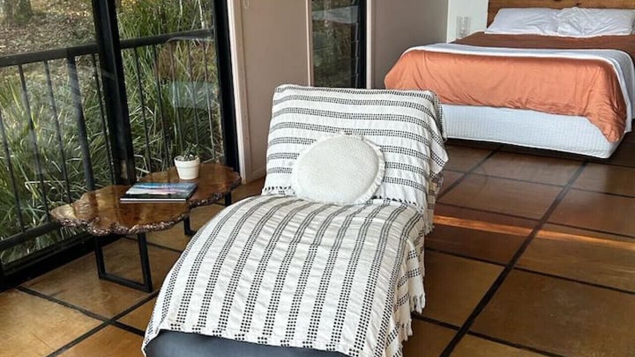 Photo of Bedroom in Smiths Creek