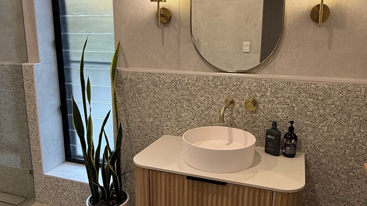 Photo of Bathroom in Tinbeerwah