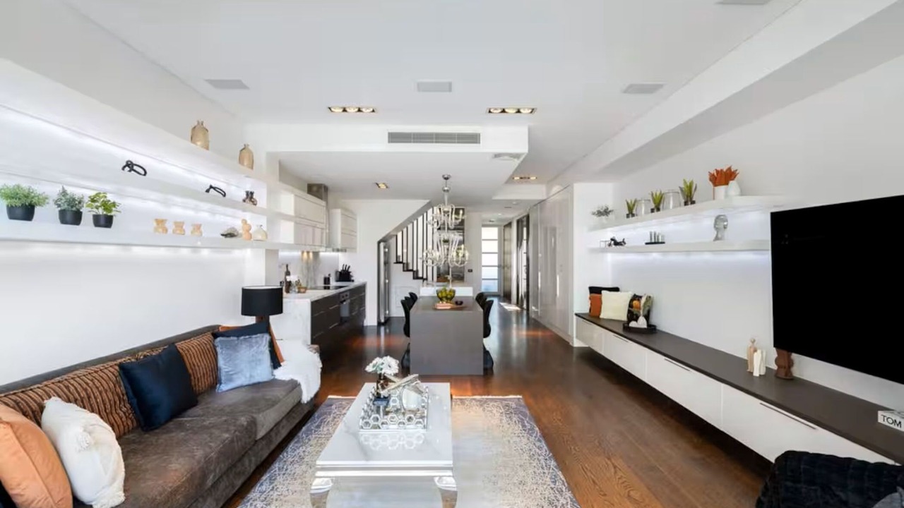 Photo of Livingroom in Albert Park