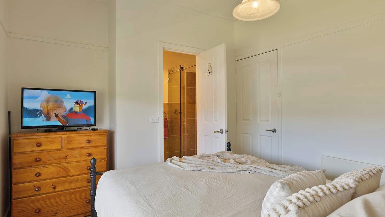 Photo of Bedroom in Mount Beauty