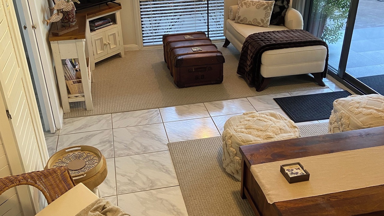 Photo of Livingroom in Long Beach