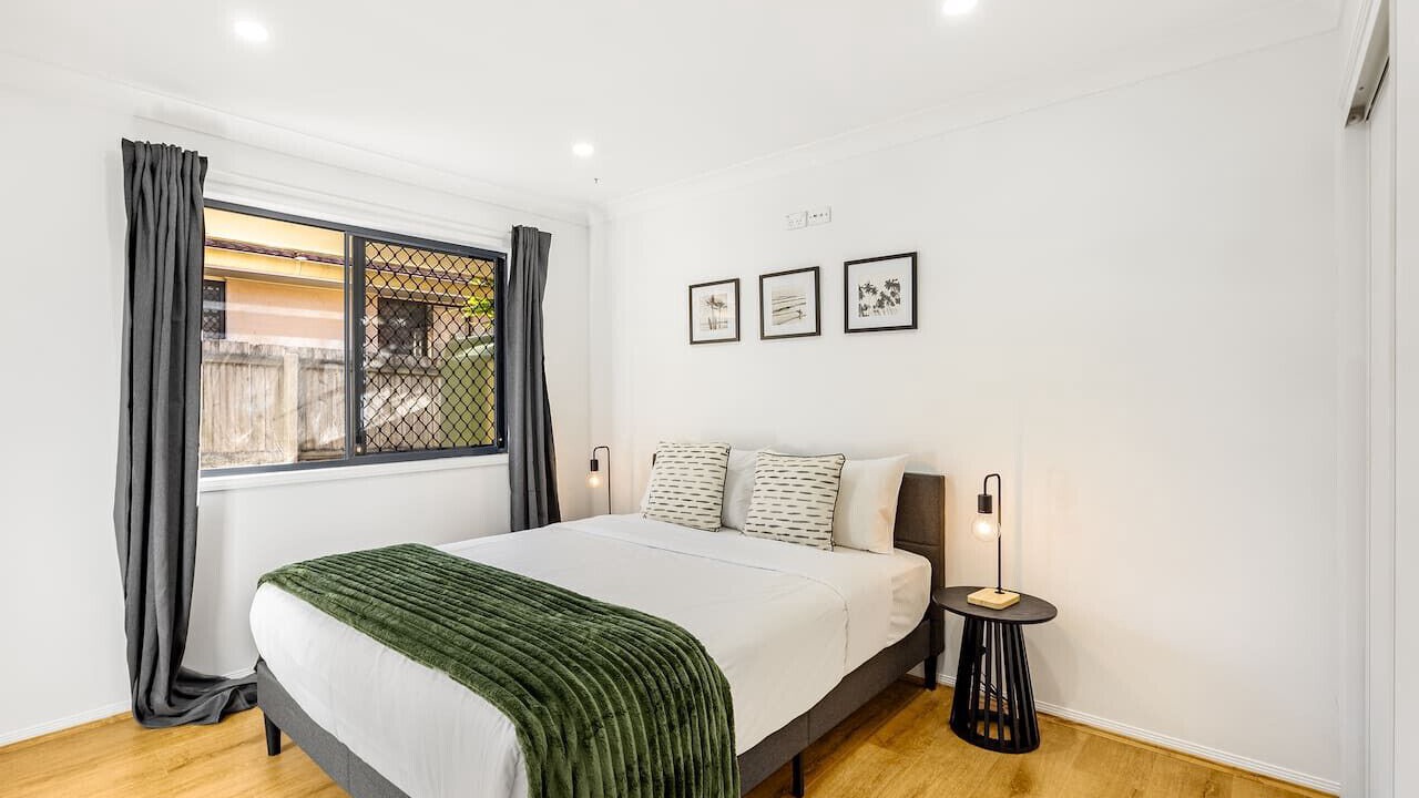 Photo of Bedroom in Parkinson