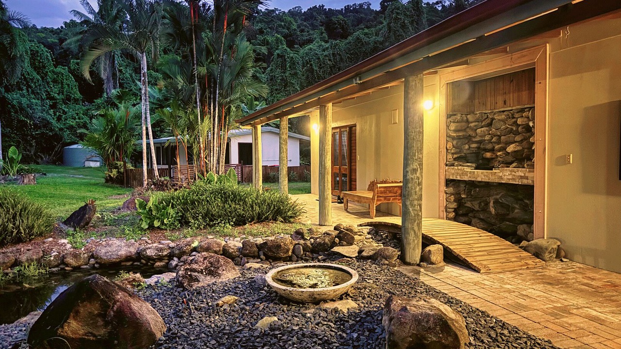 Photo of Outdoor in Aloomba