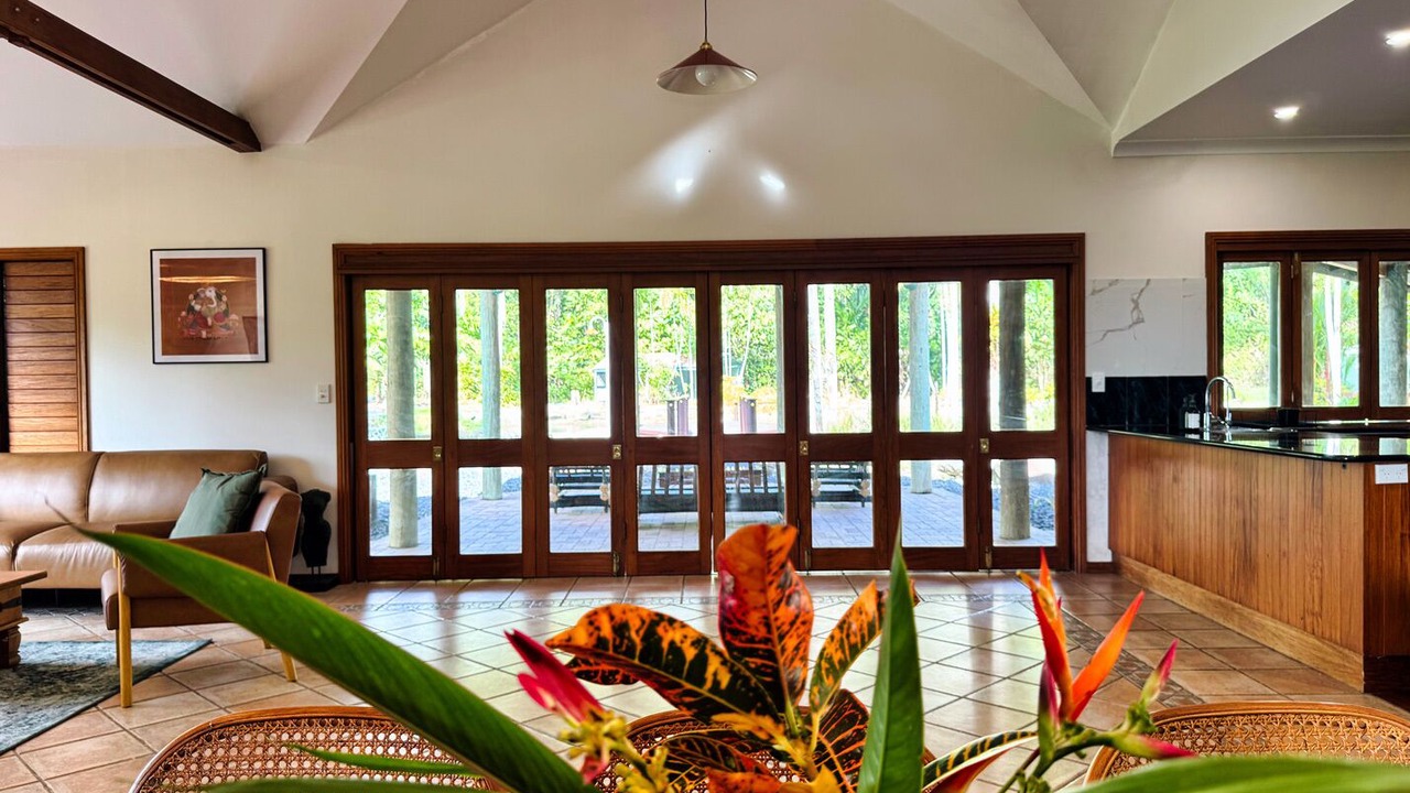 Photo of Livingroom in Aloomba