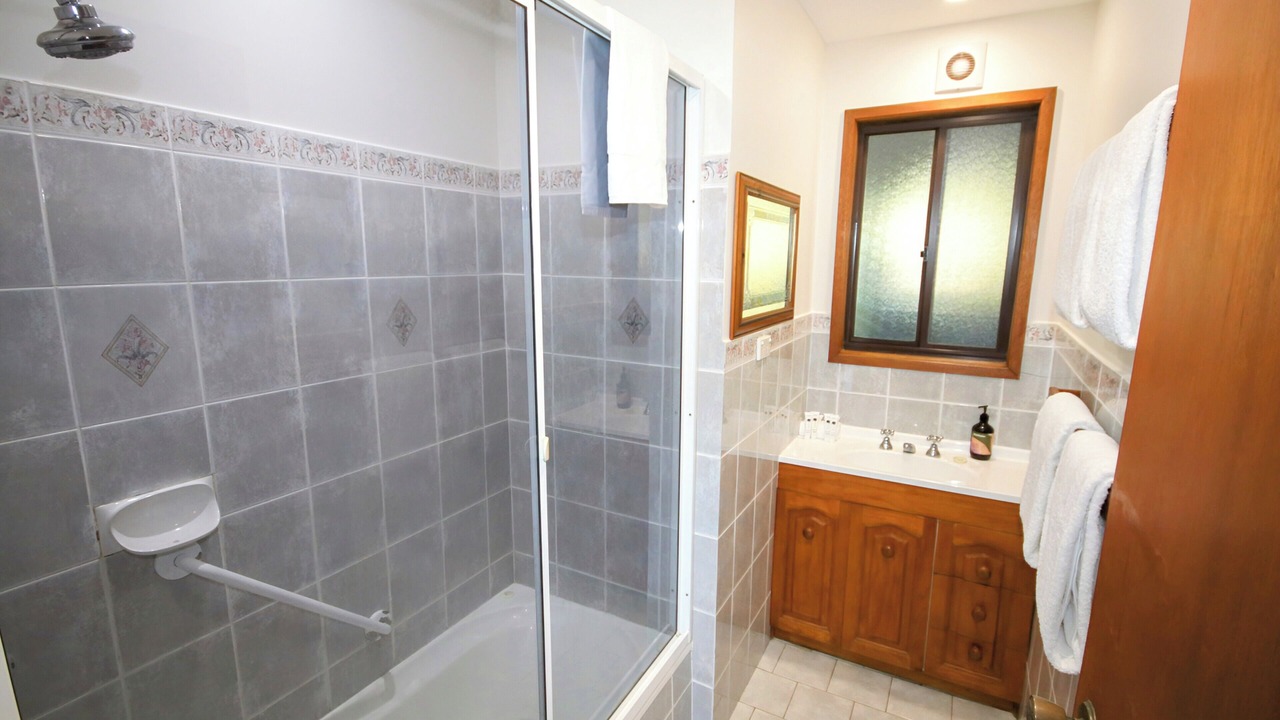 Photo of Bathroom in Possum Brush