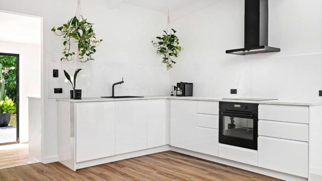 Photo of Kitchen in Broke