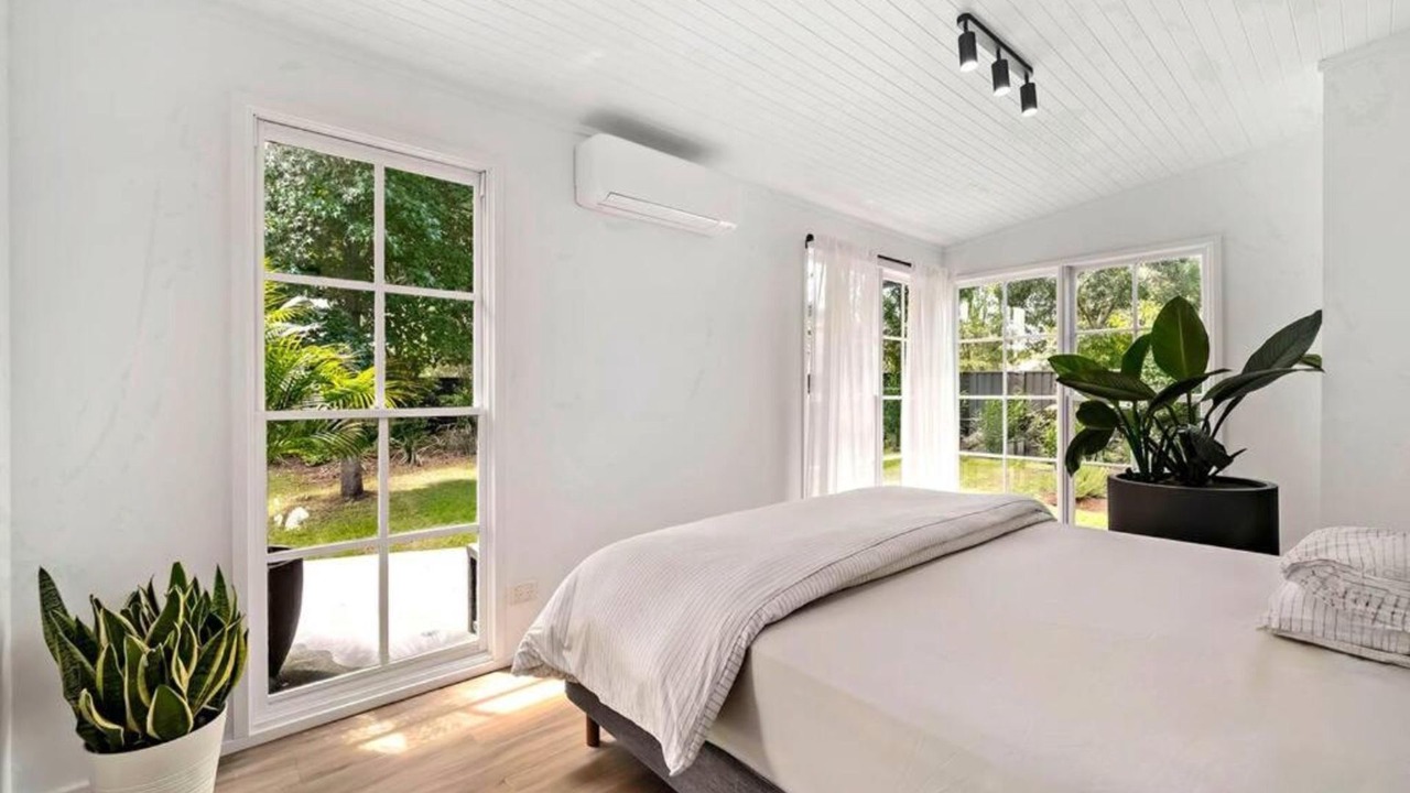 Photo of Bedroom in Broke