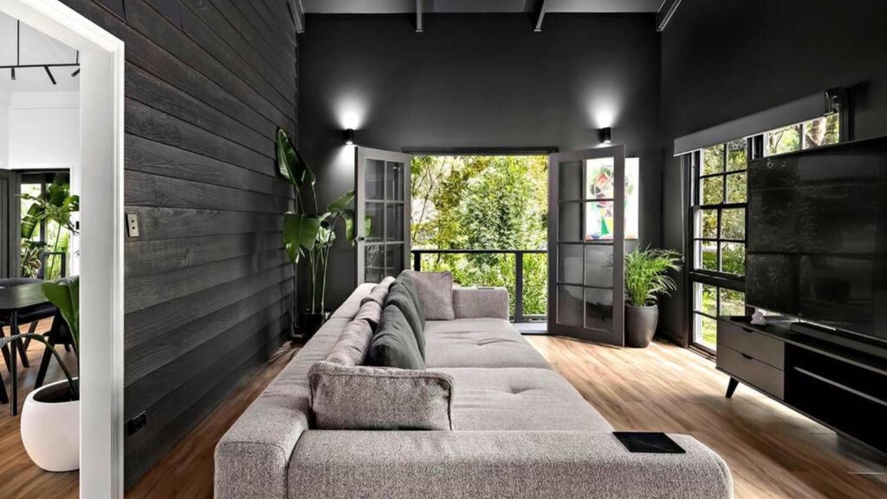 Photo of Livingroom in Broke