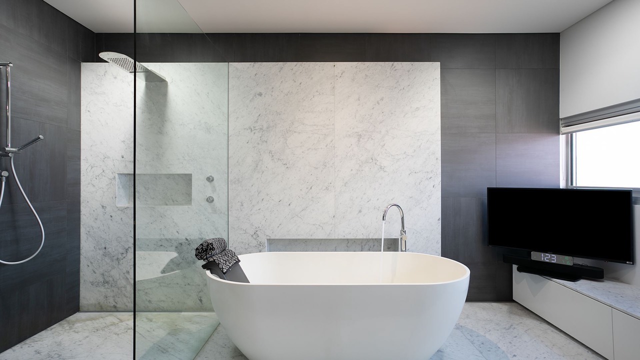 Photo of Bathroom in Clovelly
