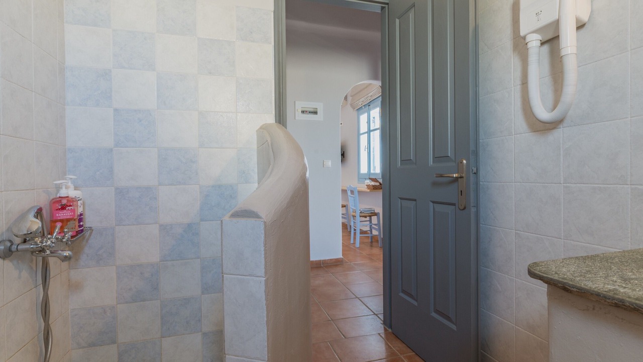 Photo of Bathroom in Agios Ioannis