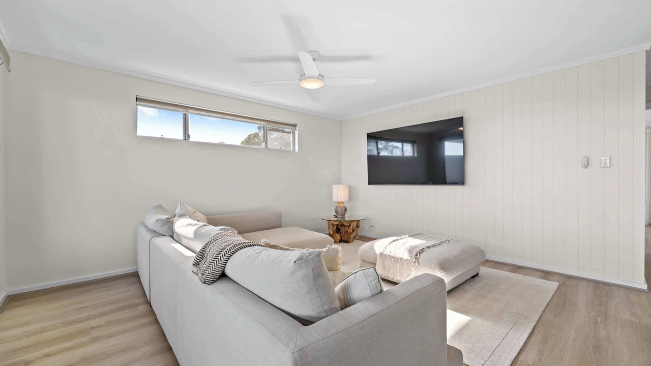 Photo of Livingroom in Silver Sands
