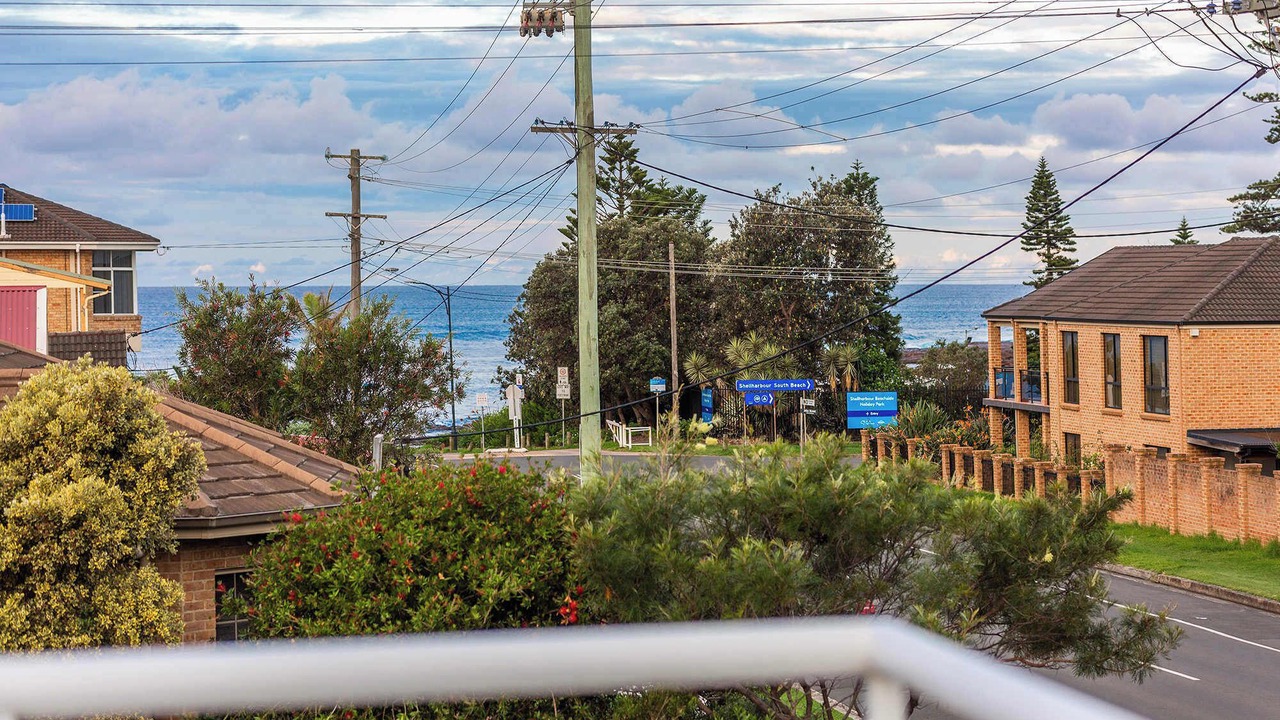 Photo of Patio Balcony in Shellharbour