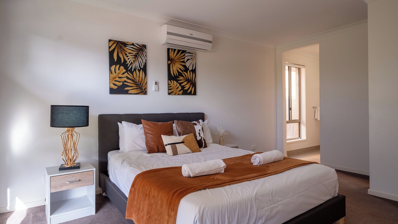 Photo of Bedroom in Sanctuary Lakes