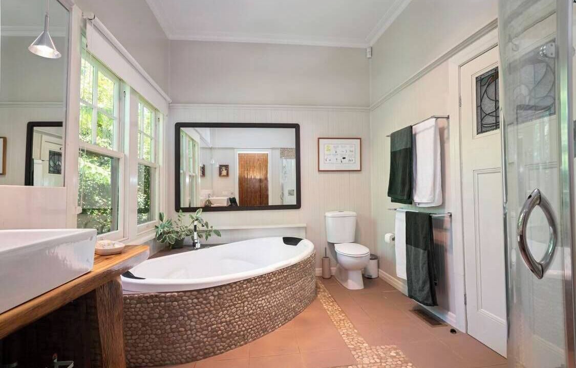 Photo of Bathroom in Warburton