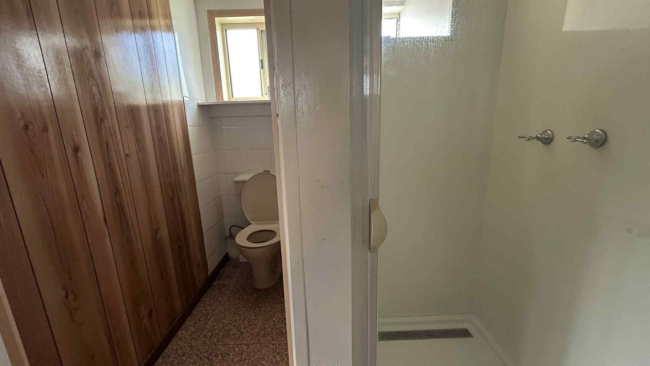 Photo of Bathroom in Lyons