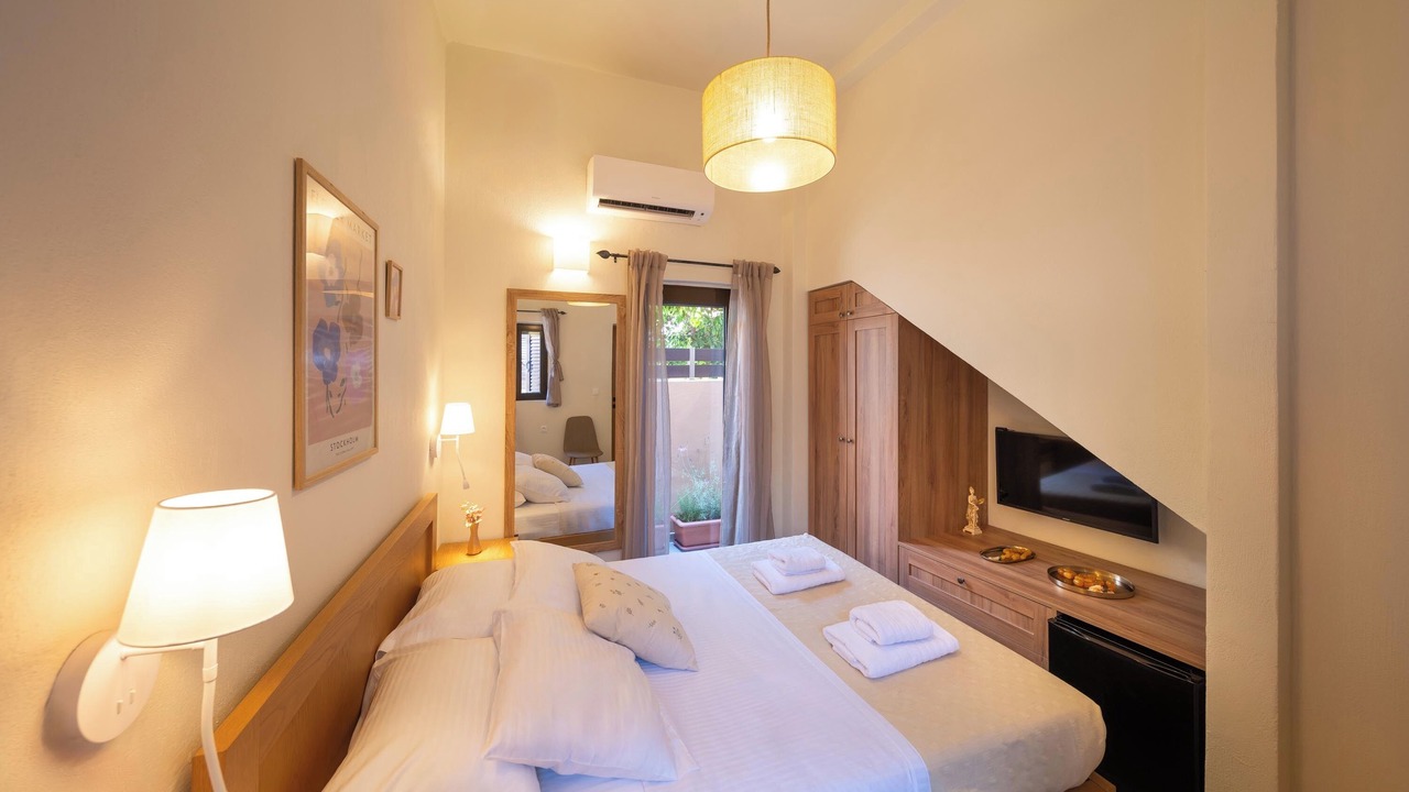 Photo of Bedroom in Rhodes Town