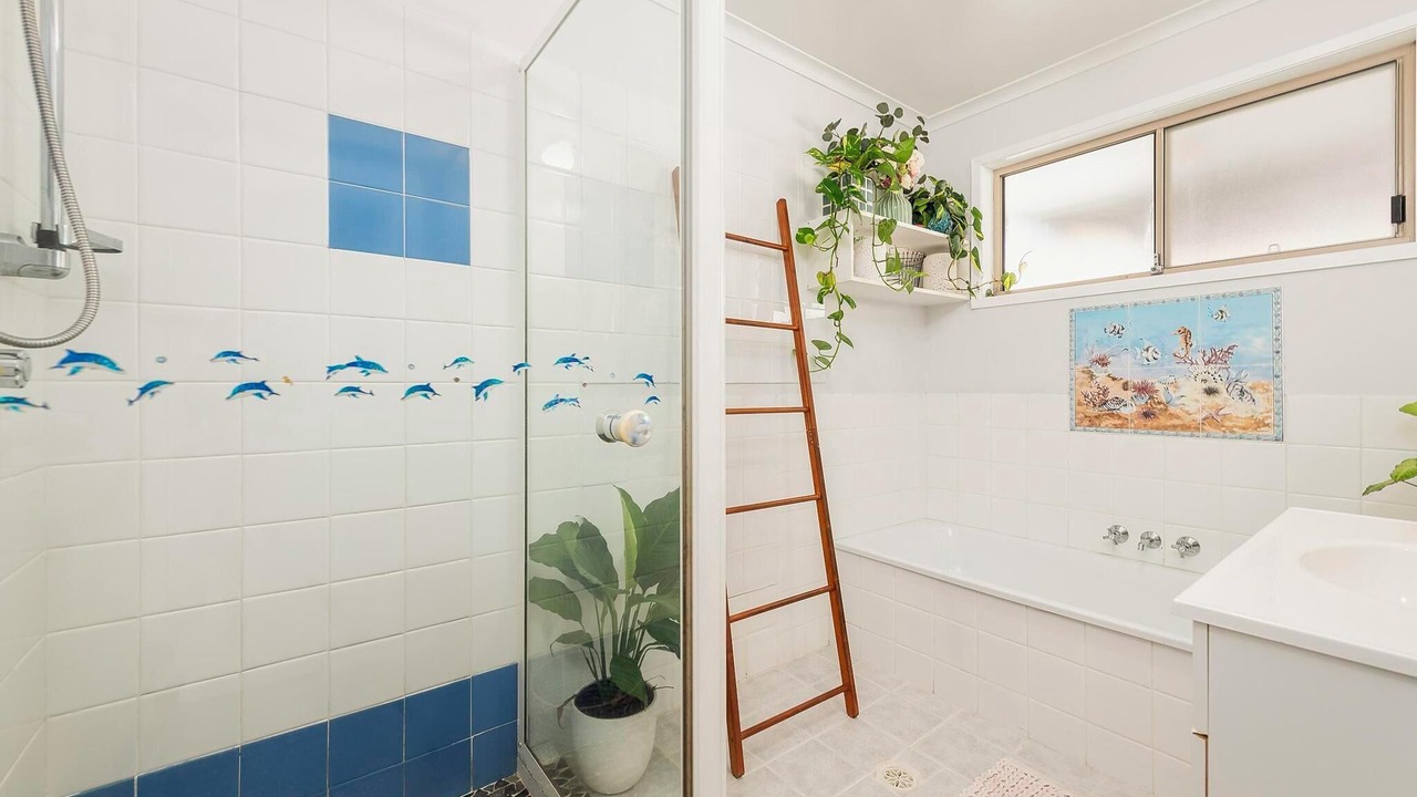 Photo of Bathroom in Oxenford