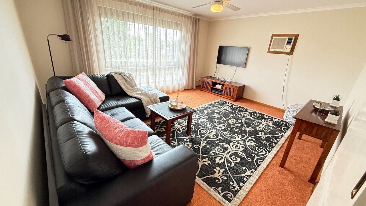 Photo of Livingroom in Port Vincent