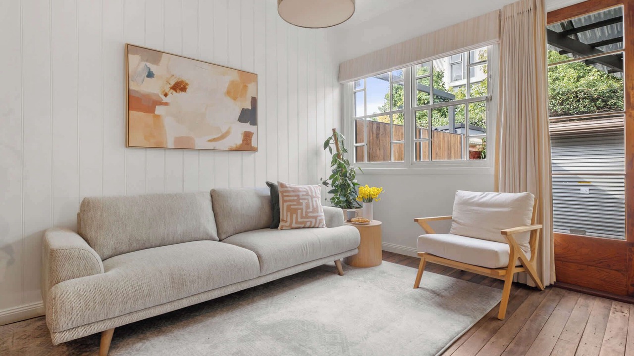 Photo of Bedroom in Alexandria