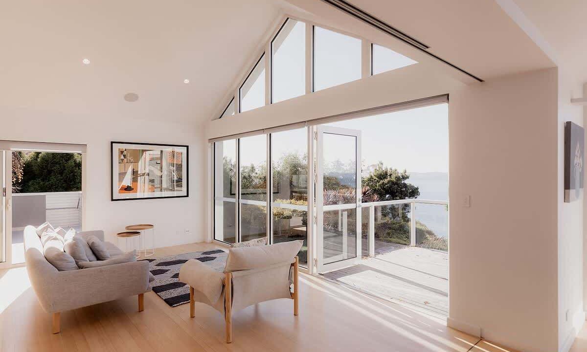 Photo of Livingroom in Roches Beach