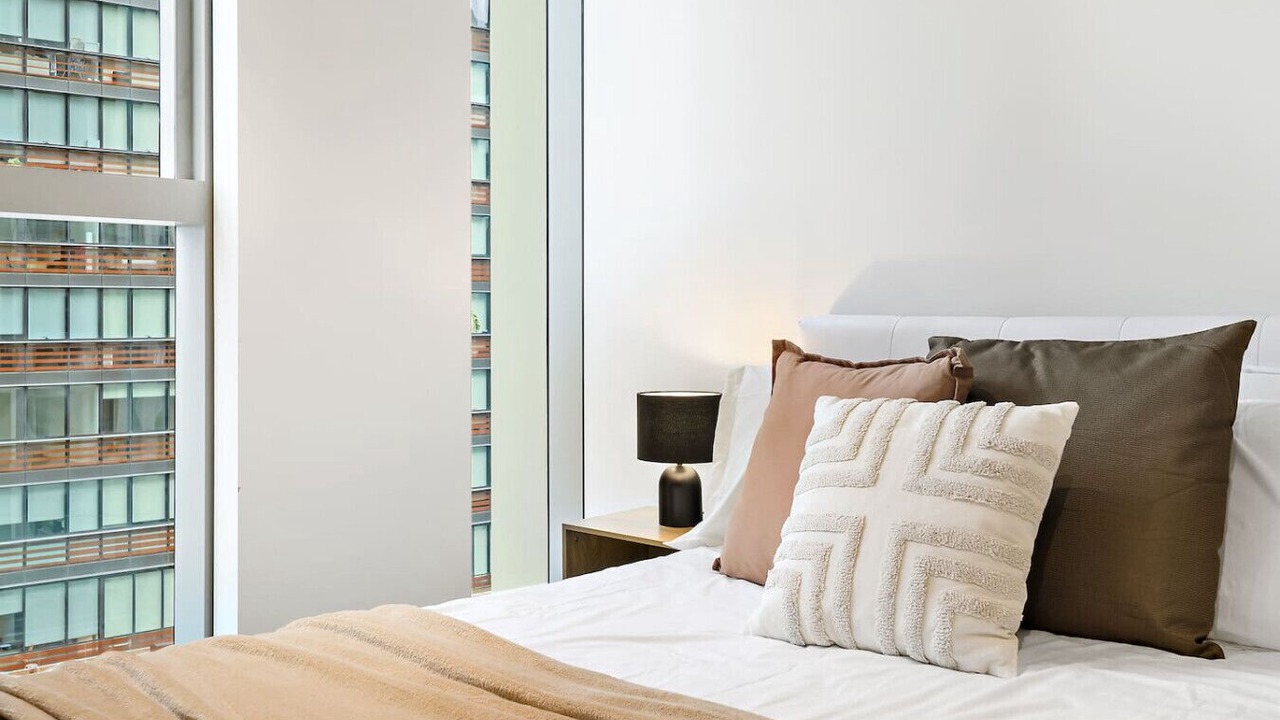 Photo of Bedroom in Docklands