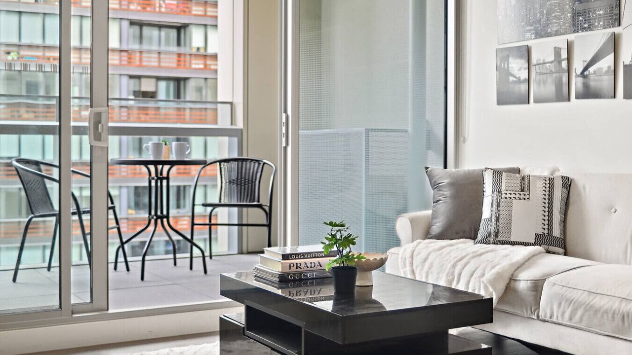Photo of Livingroom in Docklands
