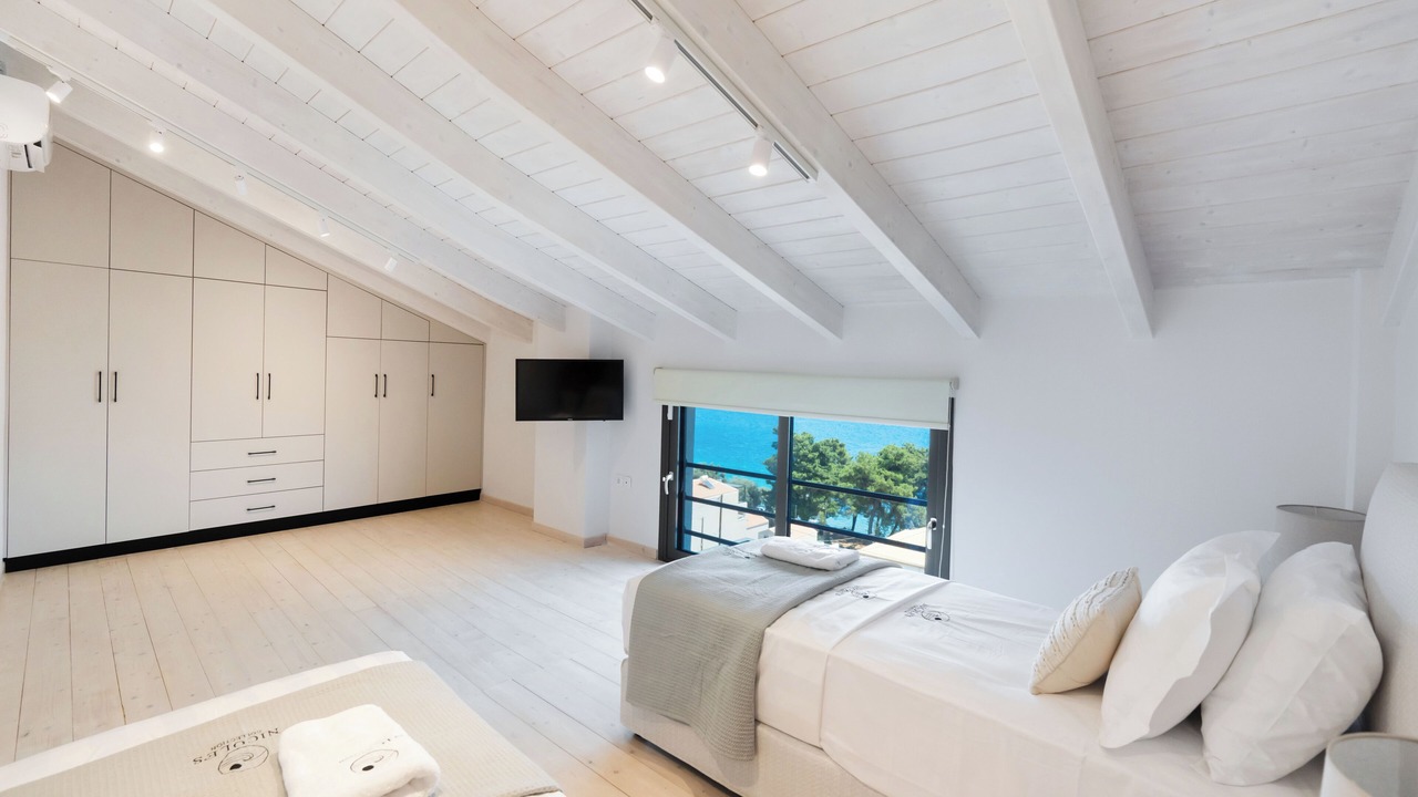 Photo of Bedroom in Perigiali