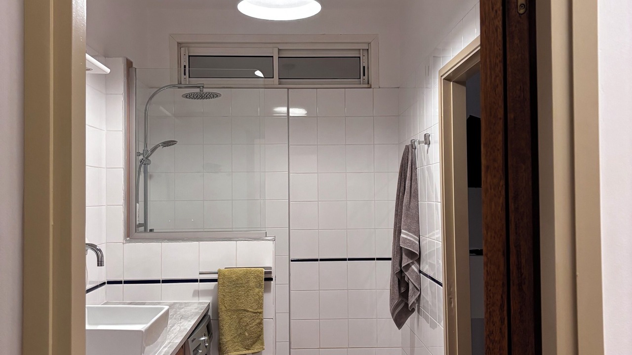 Photo of Bathroom in Faaa