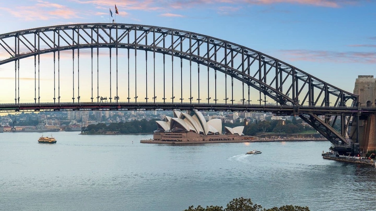 Photo of Others in McMahons Point