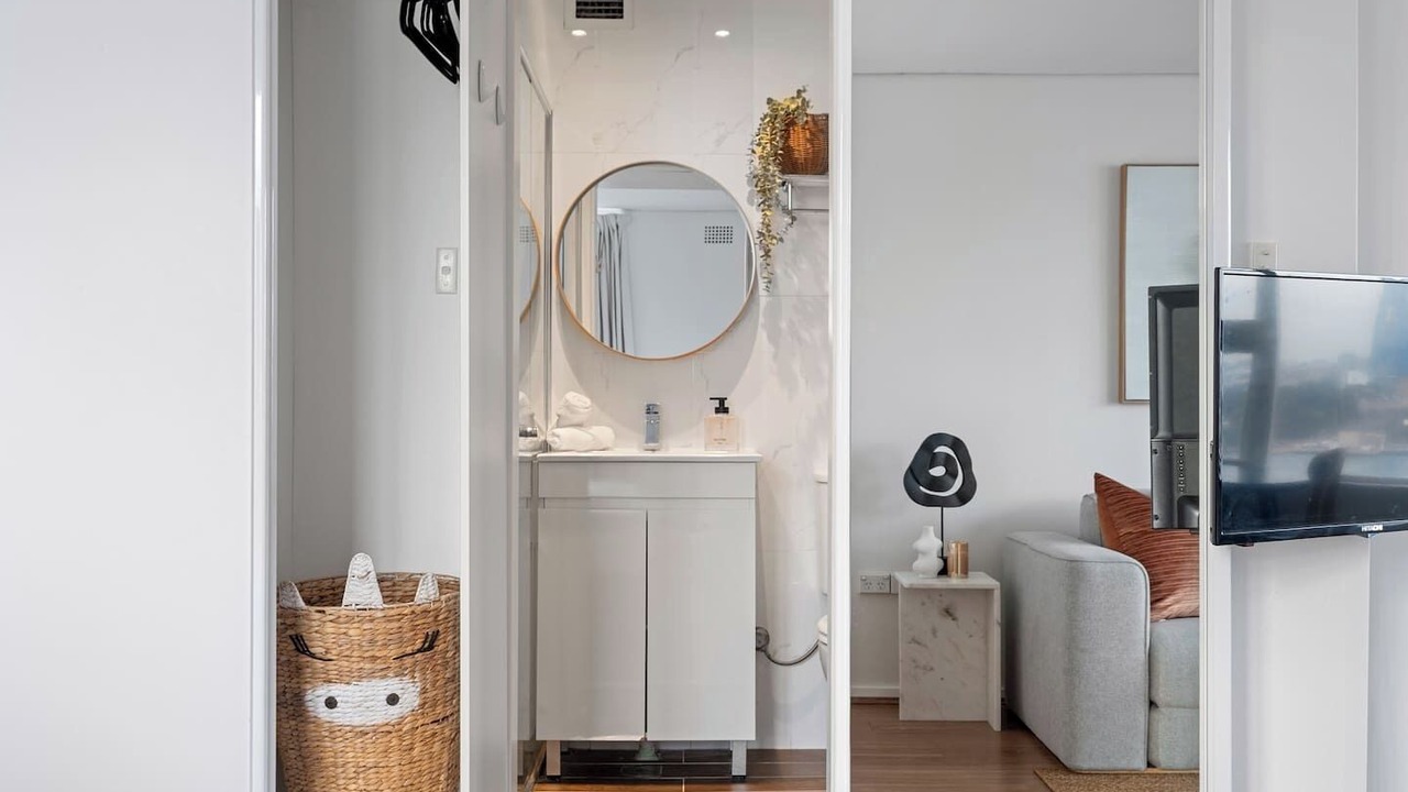 Photo of Bathroom in McMahons Point