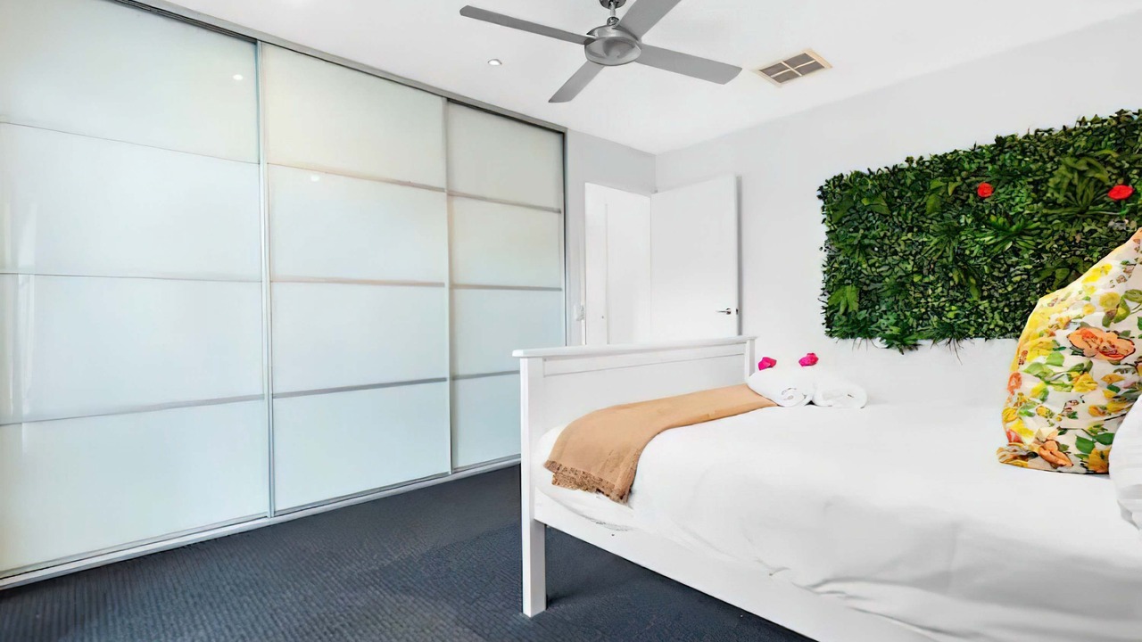 Photo of Bedroom in Pelican Waters