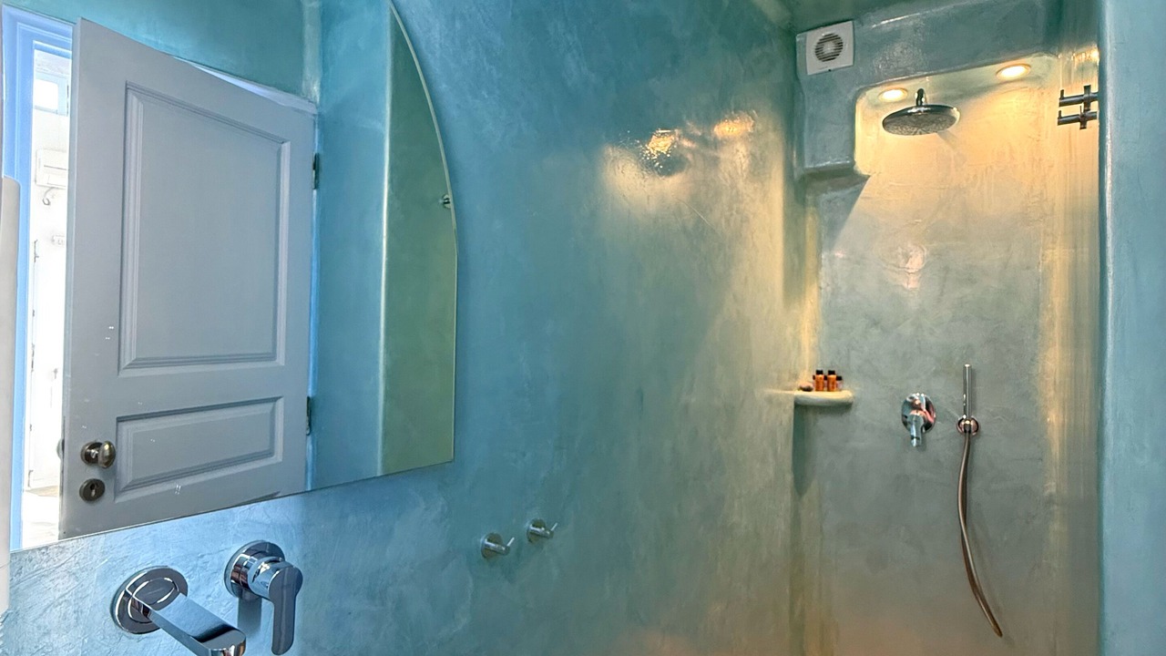 Photo of Bathroom in Imerovigli