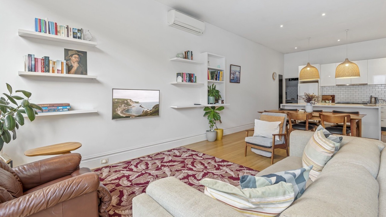 Photo of Livingroom in Kensington