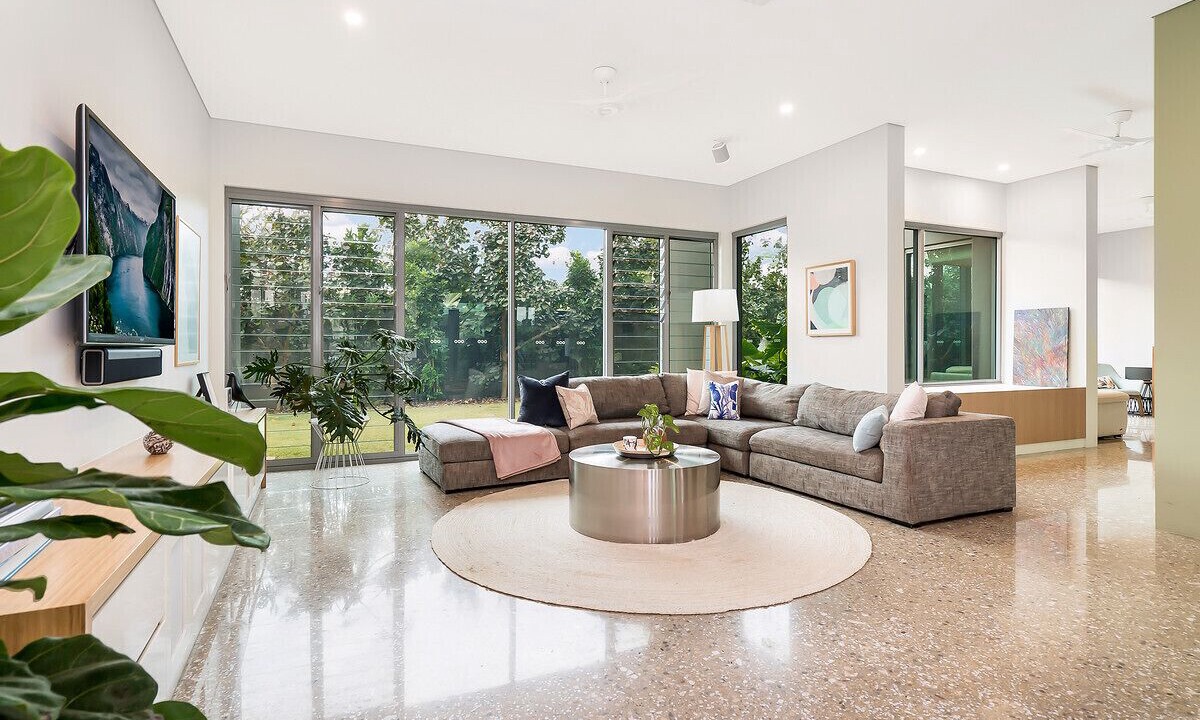 Photo of Livingroom in Fannie Bay