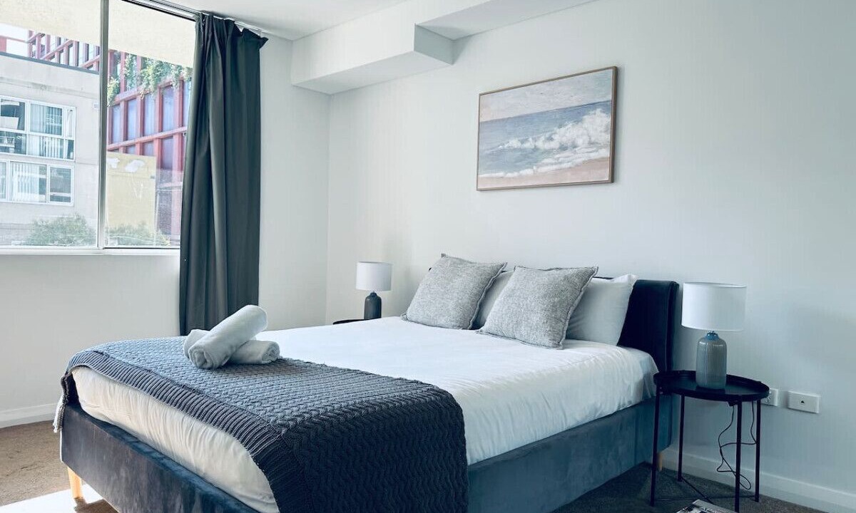 Photo of Bedroom in Mascot