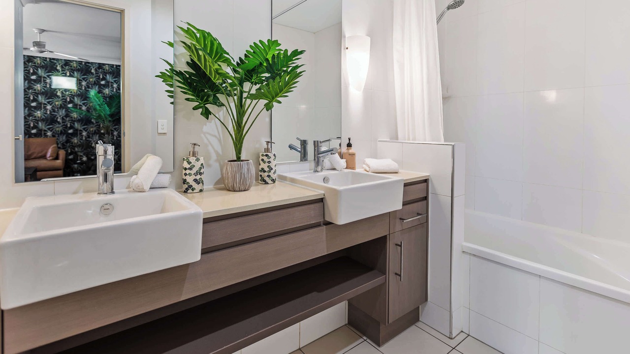 Photo of Bathroom in Westcourt