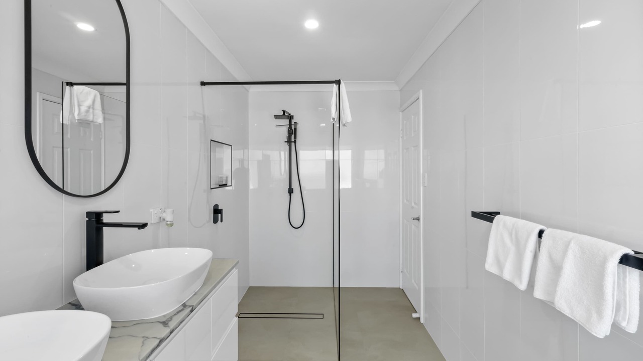 Photo of Bathroom in Pacific Pines