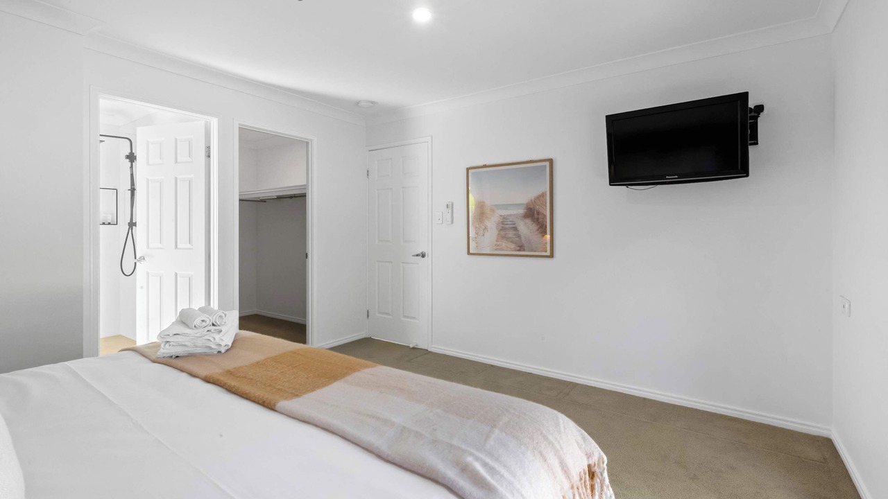 Photo of Bedroom in Pacific Pines