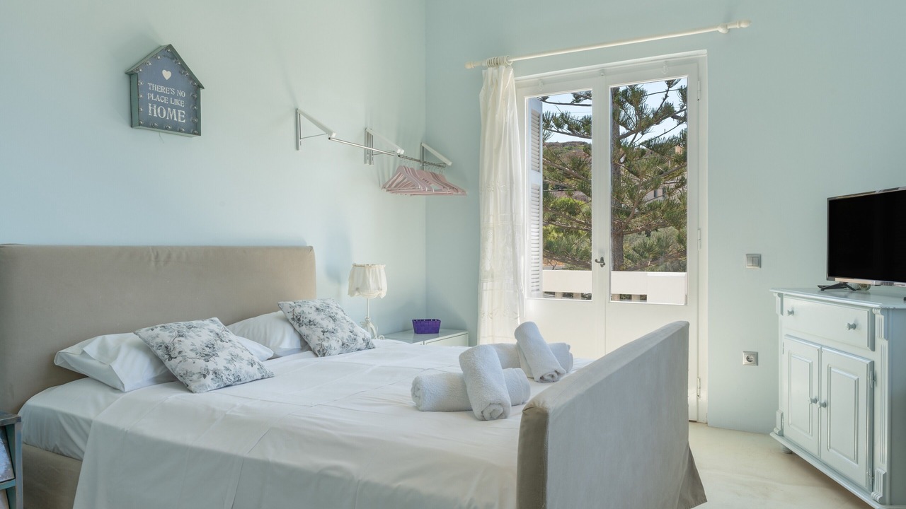 Photo of Bedroom in Psathi