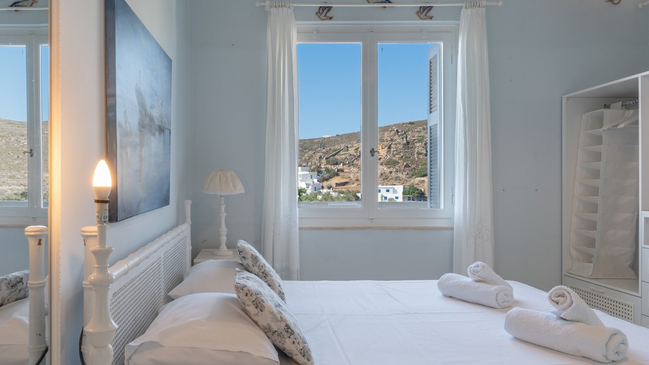 Photo of Bedroom in Psathi