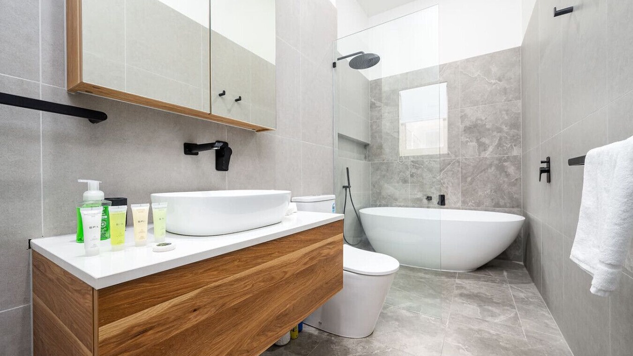 Photo of Bathroom in Footscray