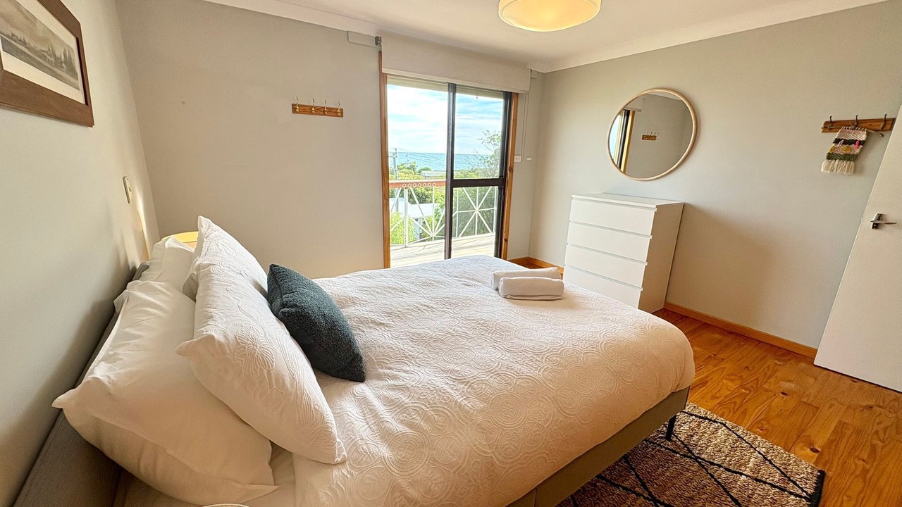 Photo of Bedroom in Peppermint Grove Beach